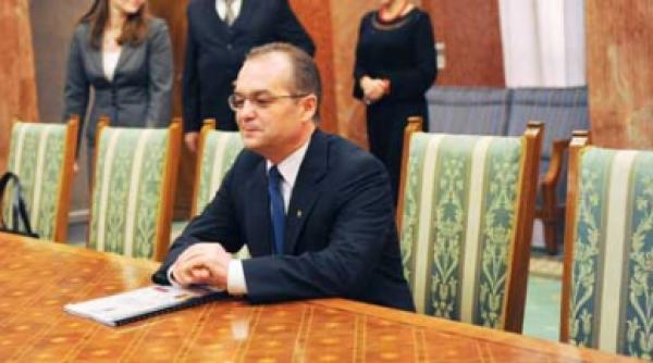 boc se da de gol ca a negociat legea educatiei