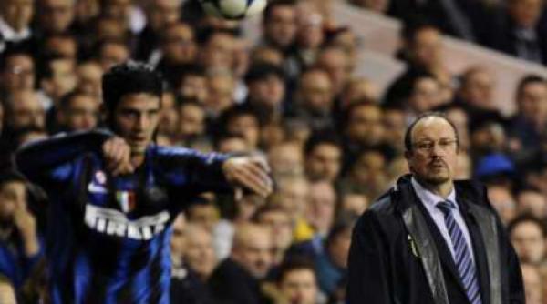 chivu s a contrat din nou cu antrenorul rafa benitez