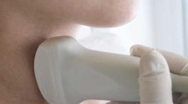 nu tiroida te strange de gat