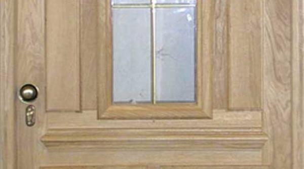 usa de intrare cartea de vizita a oricarei locuinte