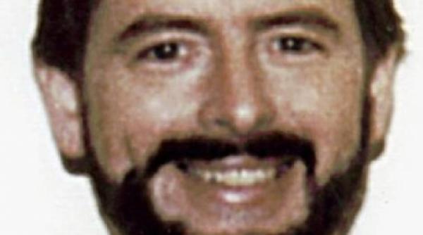 fostul sef al biroului cia in romania a spionat pentru rusia din inchisoare