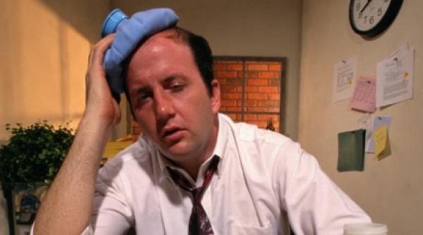 romanii se duc la serviciu bolnavi de teama pierderii locului de munca