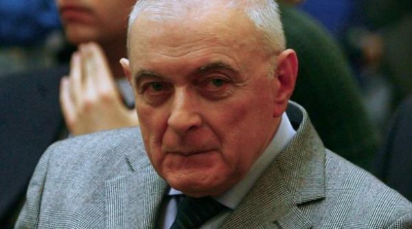 bnr datoriile pe care le face statul agraveaza problemele economiei