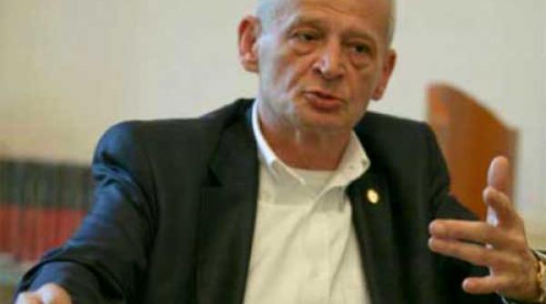 oprescu cere deputatilor sa salveze parcurile