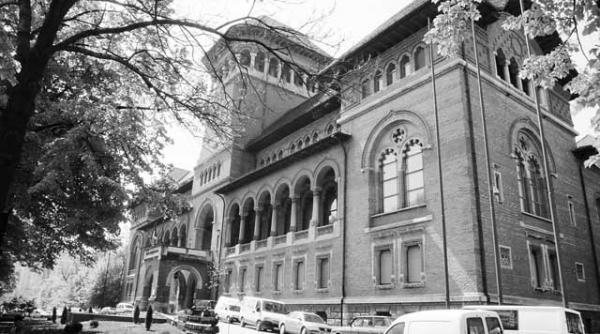 taranul roman a cucerit templul fantasmelor comuniste