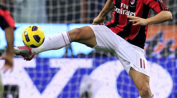 video kung fu pe terenul de fotbal