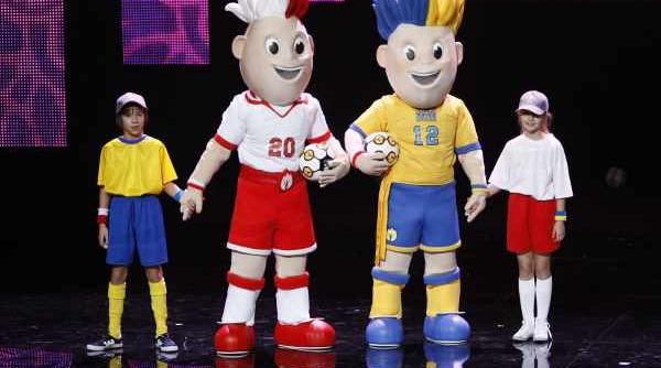 organizatorii euro 2012 au dezvaluit mascotele turneului din polonia si ucraina