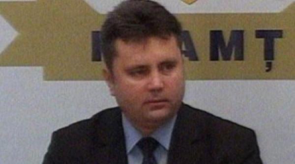 soric in lacrimi va bateti joc de familia mea n am legaturi cu mararu