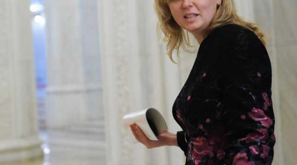 comisia juridica a albit o pe anastase