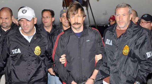 negustorul de moarte a ajuns in sua