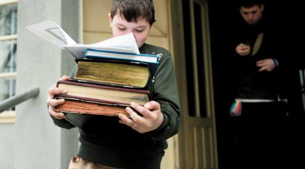 un nou proiect al jurnalului national concursul cartea de istorie