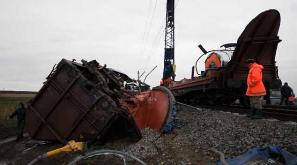 200 de milioane de euro an ca sa nu deraieze trenul