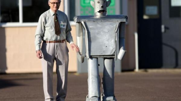 george din garaj la muzeu