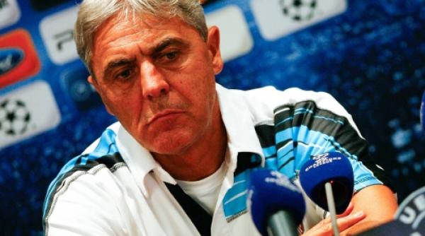 cartu da vina pe oboseala este tot mai greu sa joci pe trei fronturi