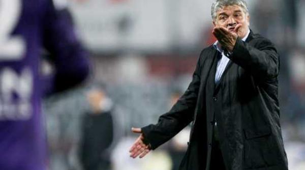 andone cu timisoara nu e derby i am batut tot timpul