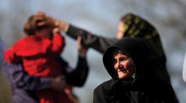 destine incrustate tara lapusului