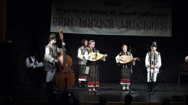 prin muzica la obarsii