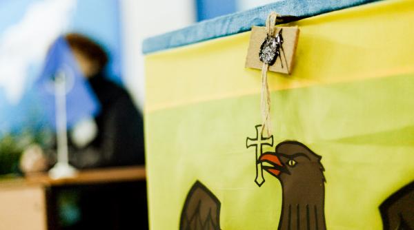 rezultate bizare la alegerile parlamentare din r moldova