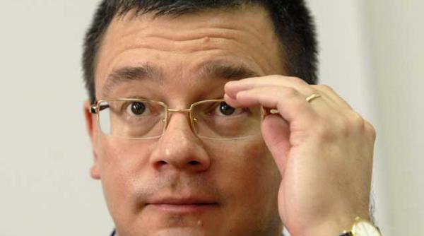 agentii sie casatoriti doar cu voie de la centrala