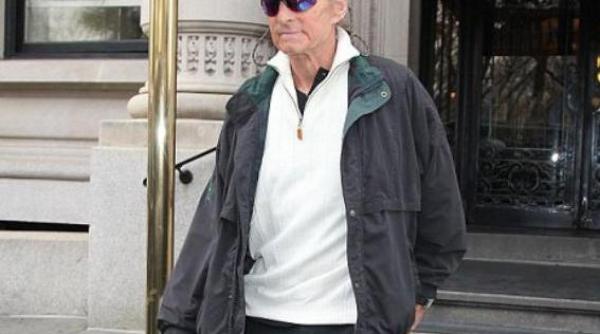 michael douglas se intoarce pe platourile de filmare