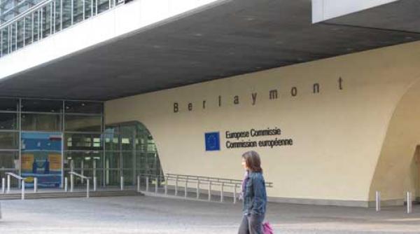 raport oficial falsificat de comisia europeana