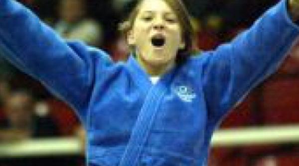 judo doua medalii de aur la concursul de cupa mondiala de la suwon
