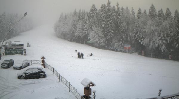 ninsori abundente iarna pune zapada pe partii