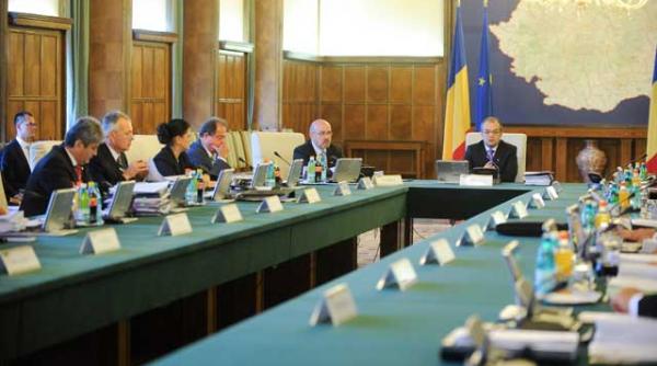 coalitia de guvernare concediul maternal ramane de doi ani