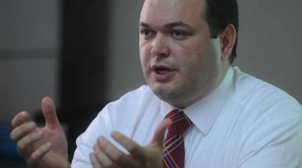 bugetul umflat din cas