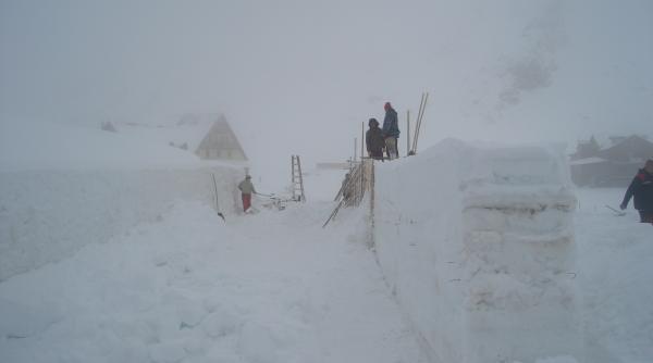 hotel de gheata la balea lac