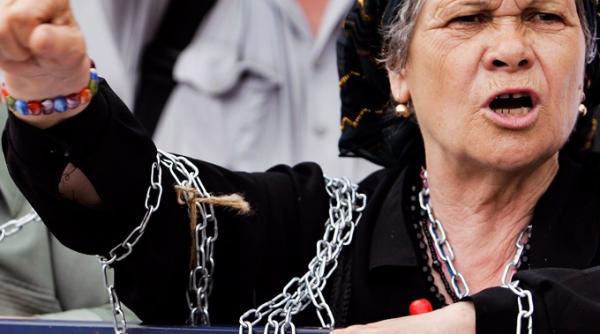 pensionarii pregatesc pichete la sediile pdl