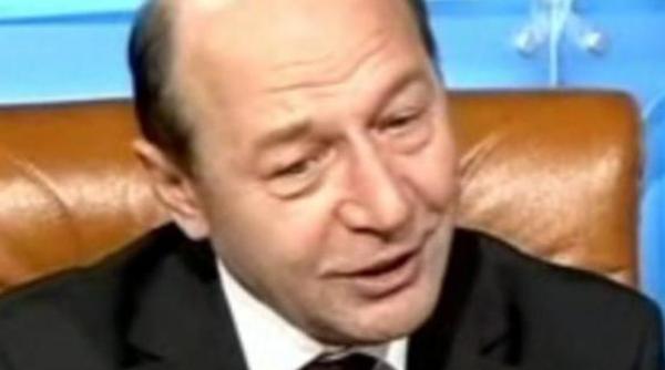 basescu romania a devenit tara mamicutelor si a bebelusilor