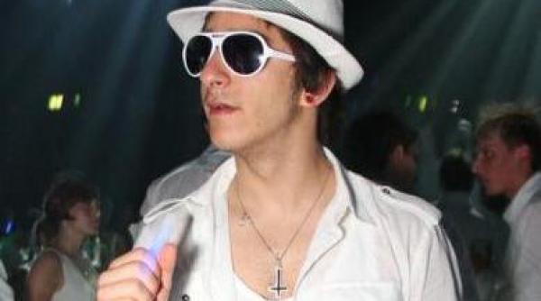 fiul lui placinta bagat la racoare