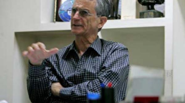 gatu e primul pas mai avem sapte pana la aur