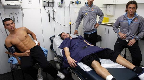 sase puncte de sutura pentru portarul roman cu preputul rupt