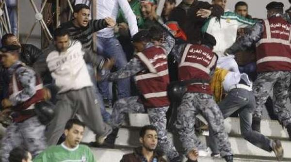 250 de raniti la un meci din iordania video