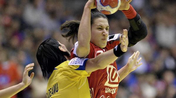 ce de handbal romania merge in grupele principale dupa 40 28 cu serbia