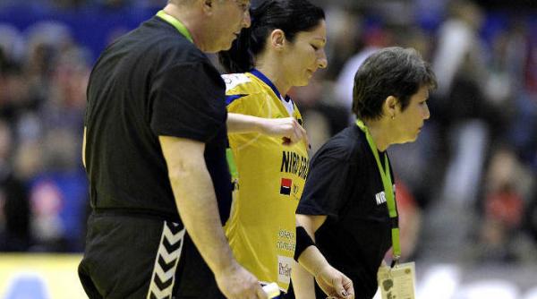 cristina varzaru are ruptura si nu mai poate juca la ce