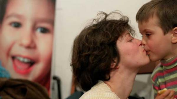 aveti copii cu autism dati statul in judecata