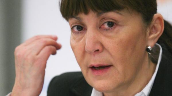 monica macovei ridzi ar trebui exclusa din partid