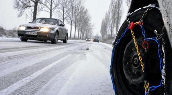 zapada ingreuneaza circulatia pe noua drumuri nationale