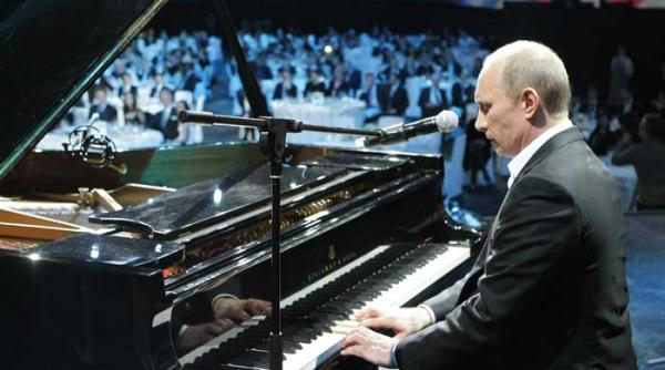 2011 sfarsitul erei putin