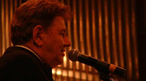 astazi e ziua ta florian lungu