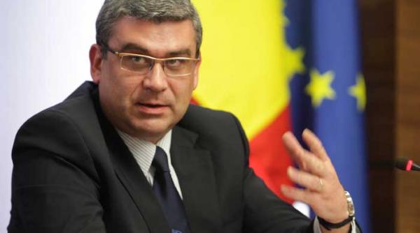 baconschi pus la colt de comisia europeana