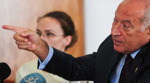 voiculescu catre basescu distrugeti imaginea si viitorul romaniei