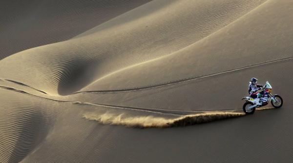 dakar 2011 etapa 6 gyenes pe 28 rodriguez si sainz invingatorii zilei