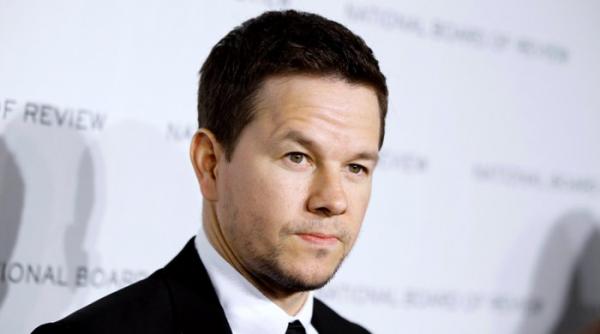 mark wahlberg am renuntat sa fumez iarba pentru copiii mei