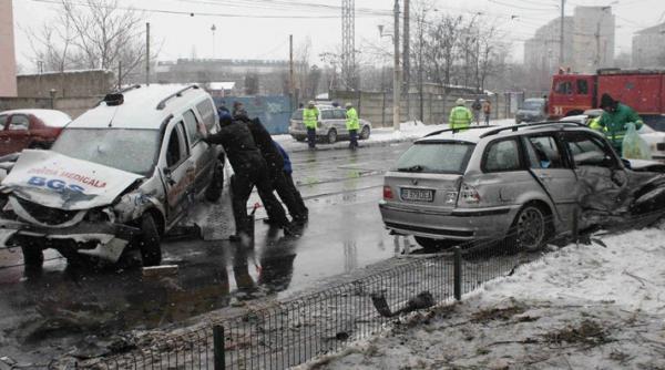 numarul accidentelor grave de circulatie s a redus cu 7 8 in 2010