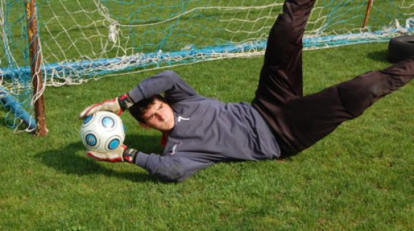 portarul laurentiu branescu va semna cu juventus