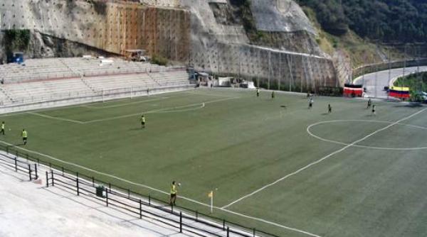 acestea sunt cele mai ciudate stadioane ale lumii